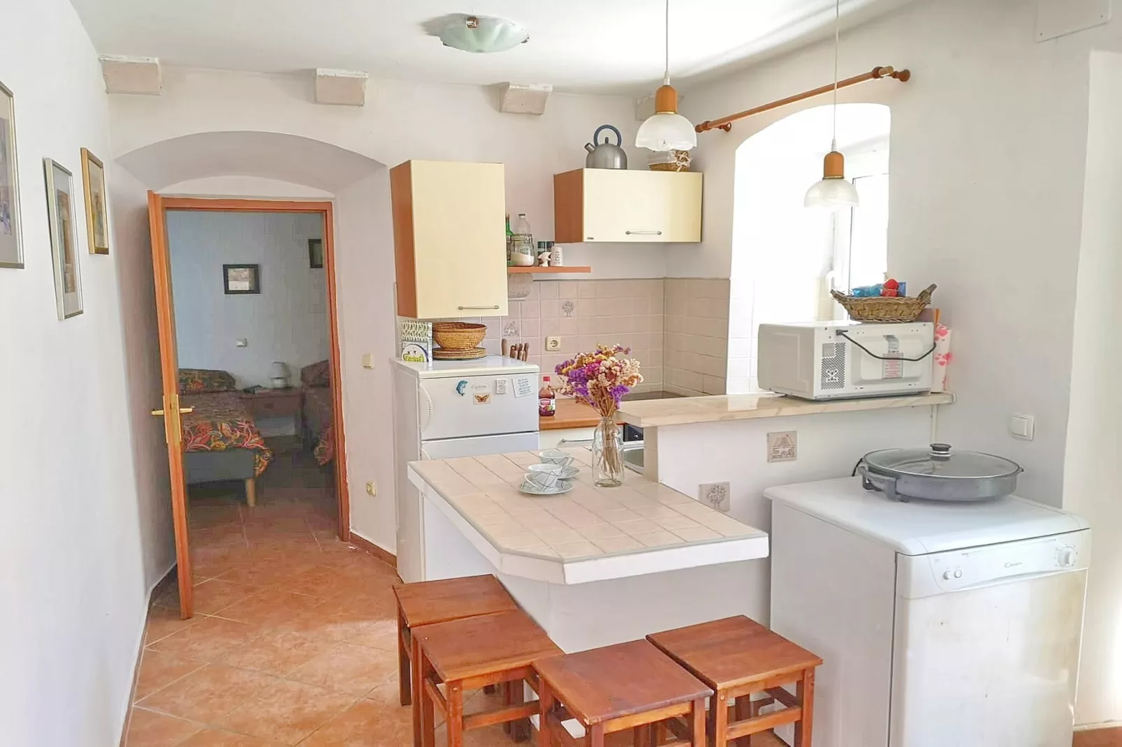 Olive's Apartment-Two Bedroom Apartment with Terrace-Keuken
