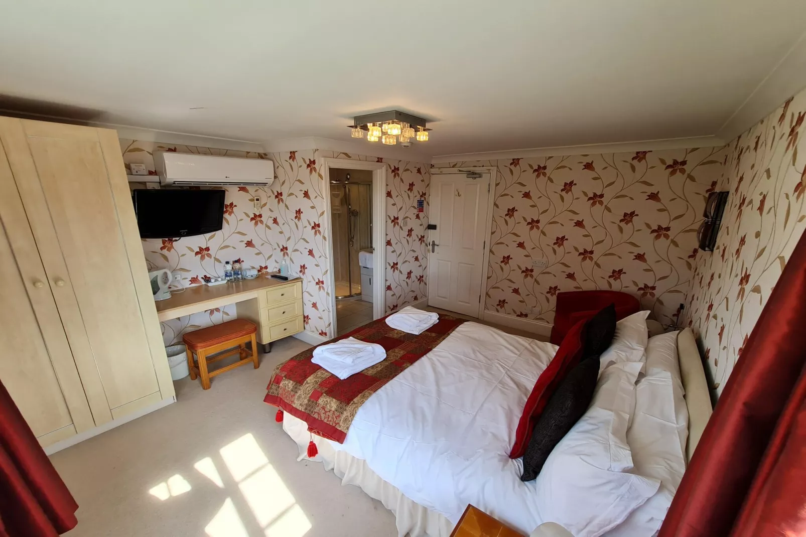 Lavendar Double Room-Slaapkamer