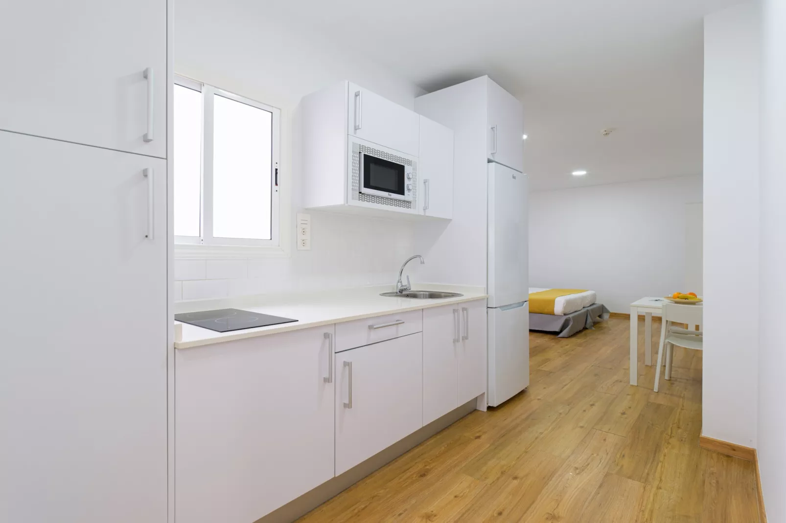 OK Las Canteras 5E by CanariasGetaway-Keuken