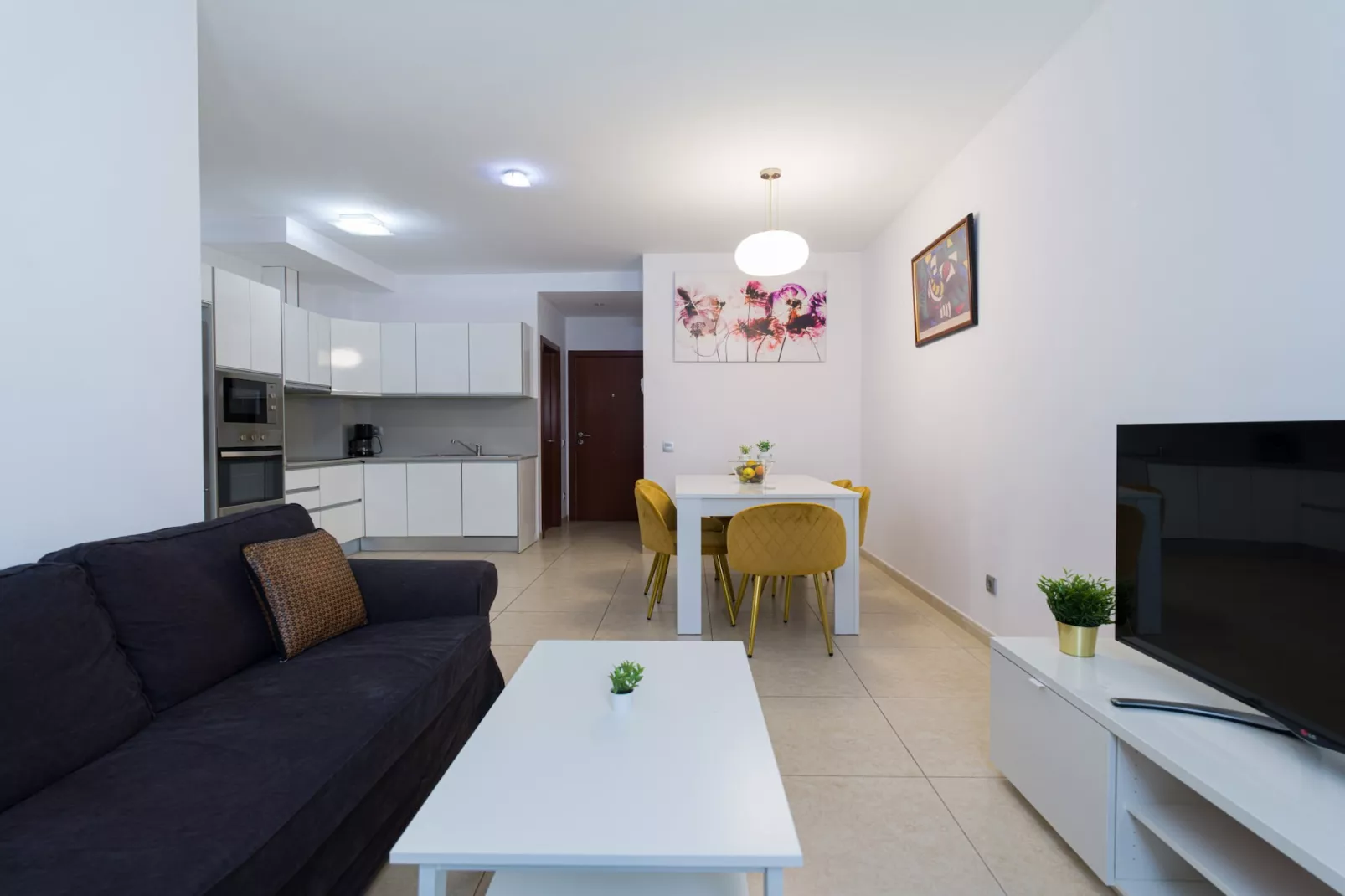 Montevideo By CanariasGetaway-Eetkamer