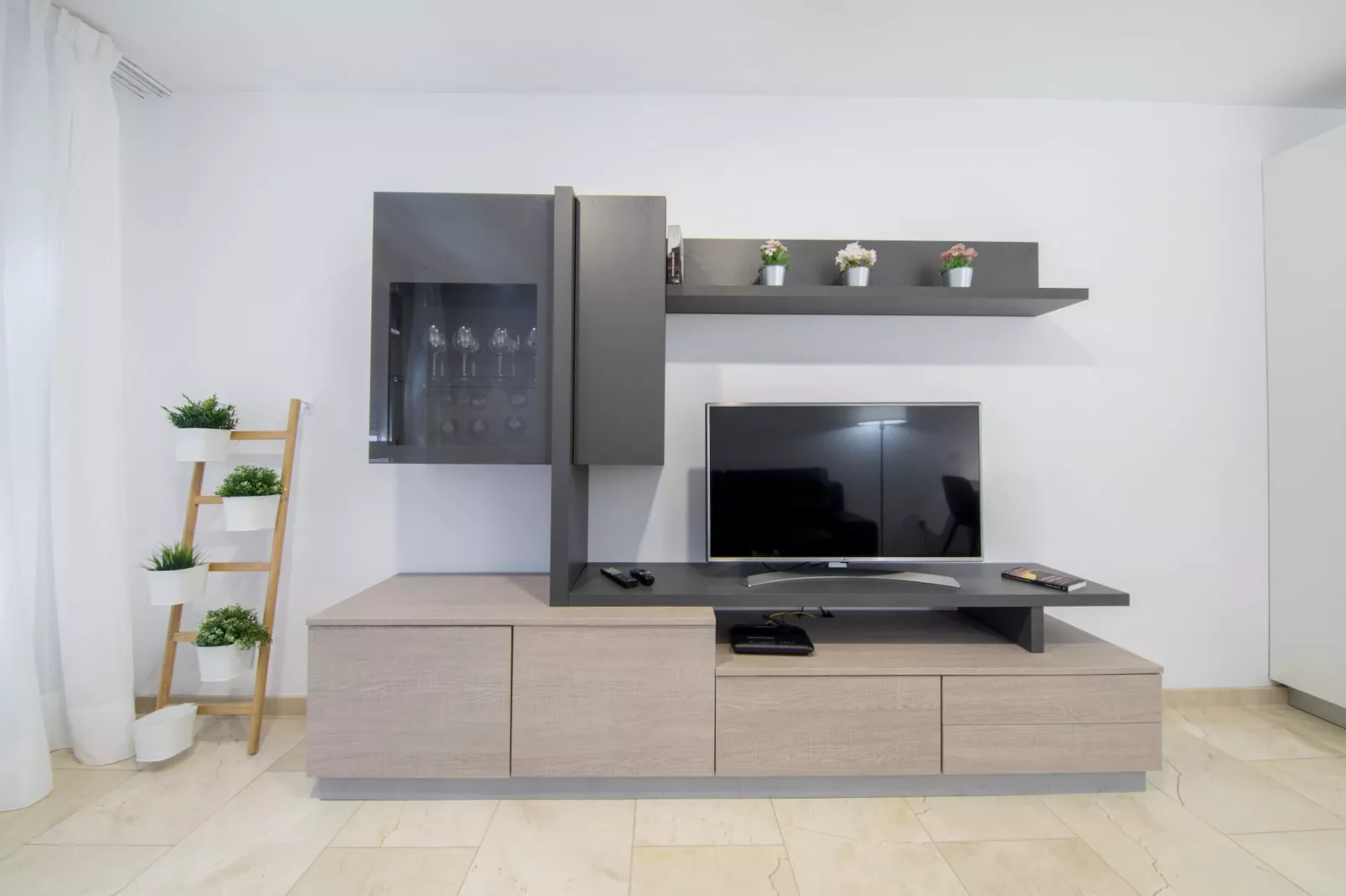 Ferreras Canteras Home By CanariasGetaway-Woonkamer