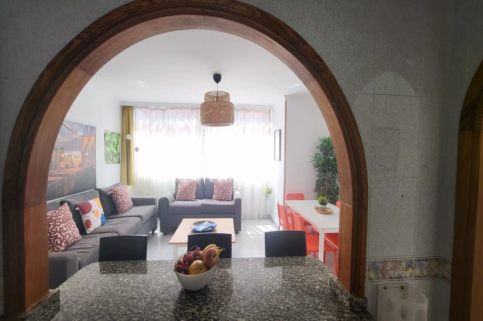 Next to the beach - 5 beds By CanariasGetaway-Woonkamer