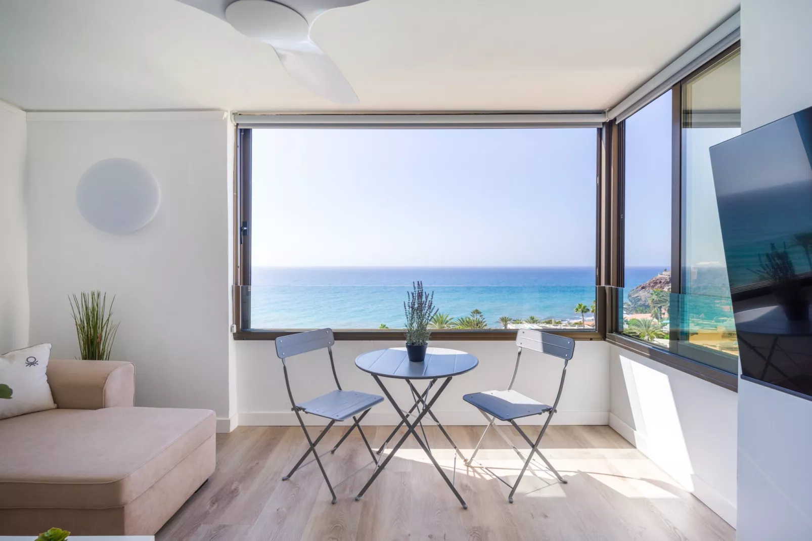 Aguila Beach Ocean View 32 By CanariasGetaway-Eetkamer