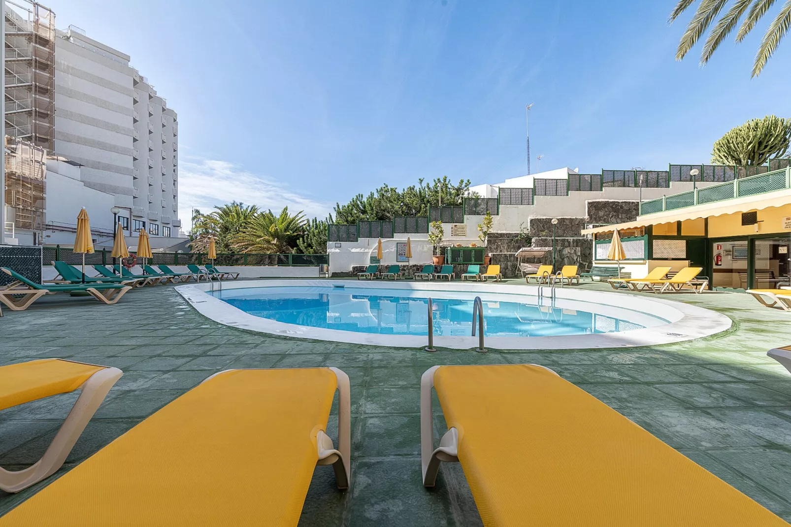 Beach View Apartment I-Zwembad