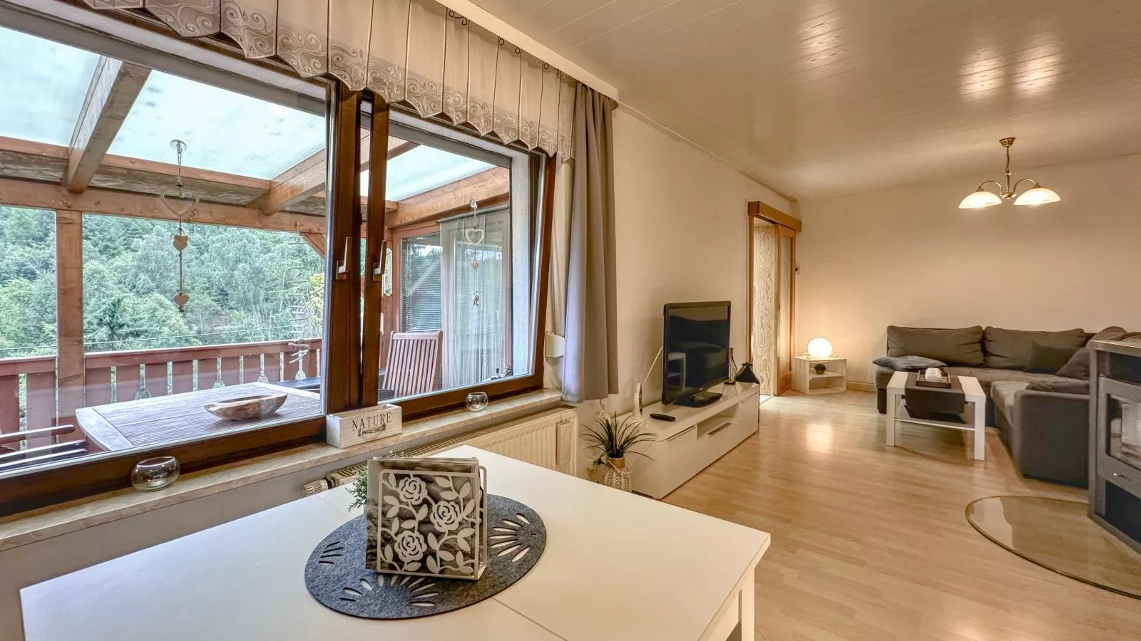 Haus Panoramablick-Eetkamer