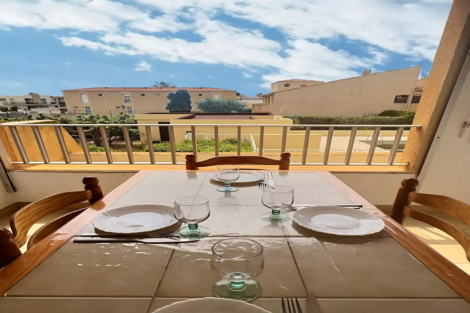 LOU 175 CHAI-Terrasbalkon