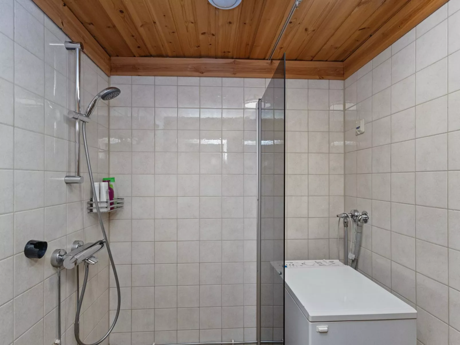 Varilan lomamajat nr1-Binnen