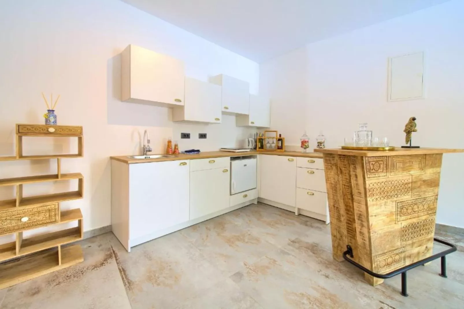 Wellness Villa Modruna - Four Bedroom Villa with Swimming pool-Keuken