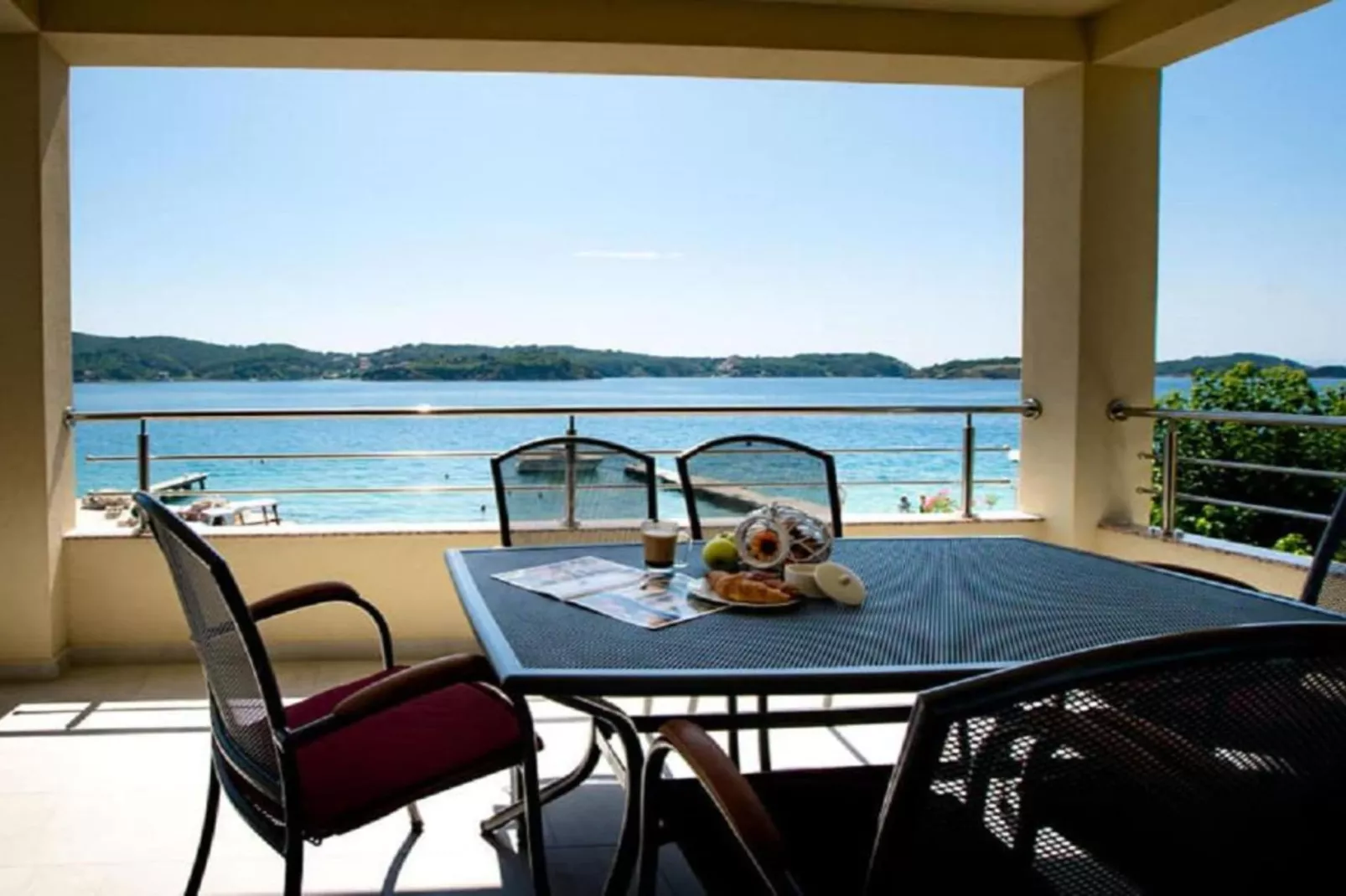 Apartments Villa Oceanus - Sea View Apartment 1 Golden sun-Eetkamer