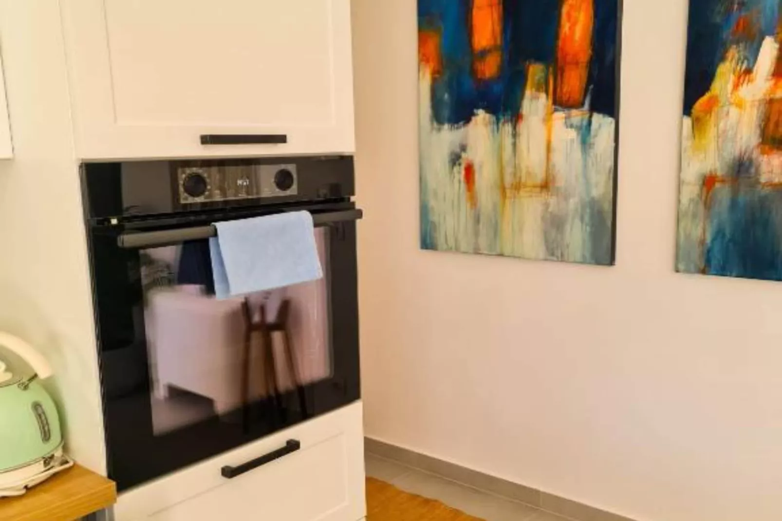 Apartment Torre Senj - Two Bedroom Apartment with Balcony and Mountain  View-Keuken