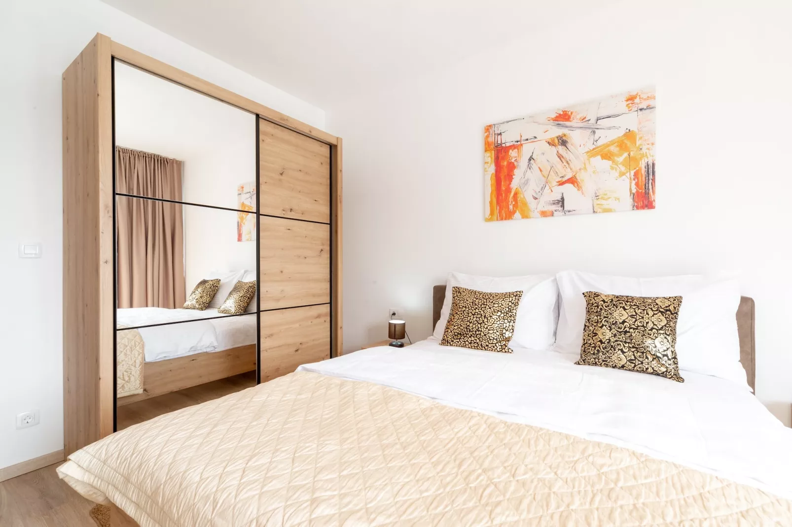 Apartments & Rooms Fisherman's Luck - One-Bedroom Apartment with Terrace and Sea View-Slaapkamer