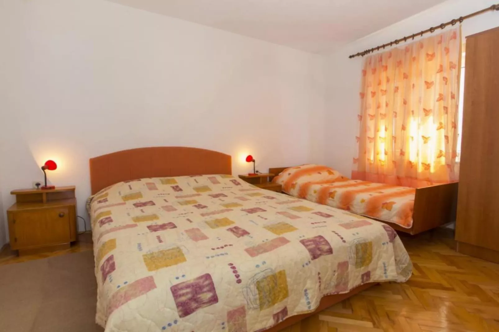 Two Bedroom Apartment with Terrace (A4+1)