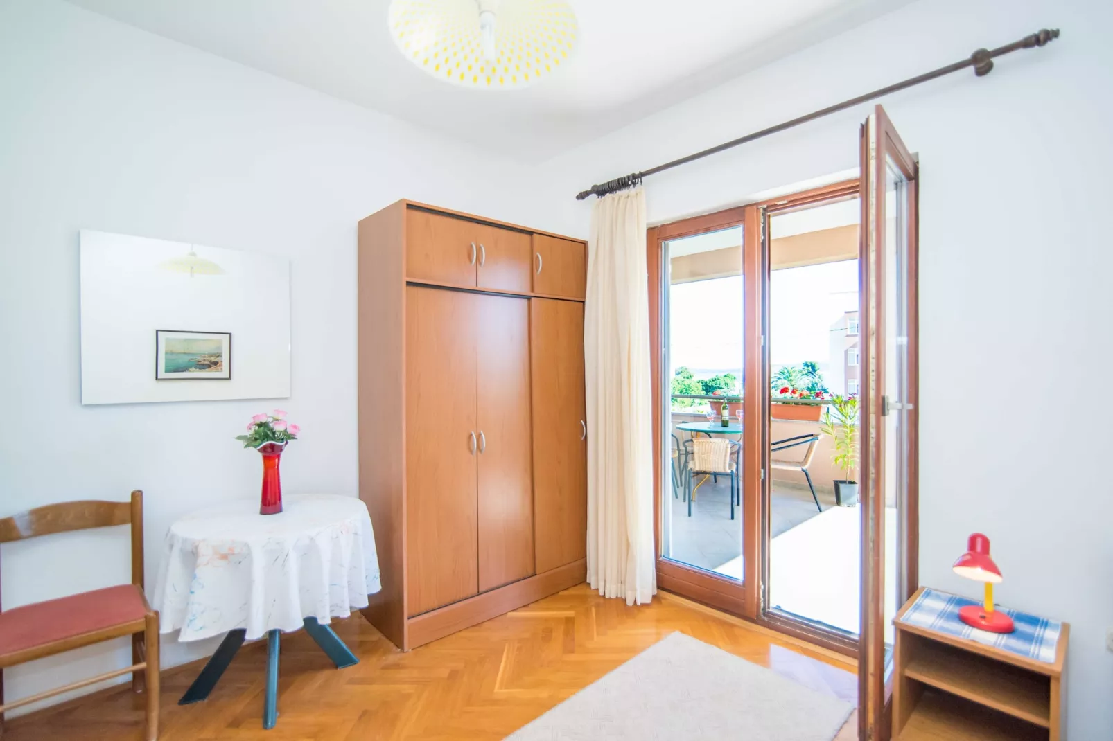 Comfortable Kastel Stafilic Apartment with Balcony - Two Bedroom Apartment with Balcony and Sea View-Slaapkamer