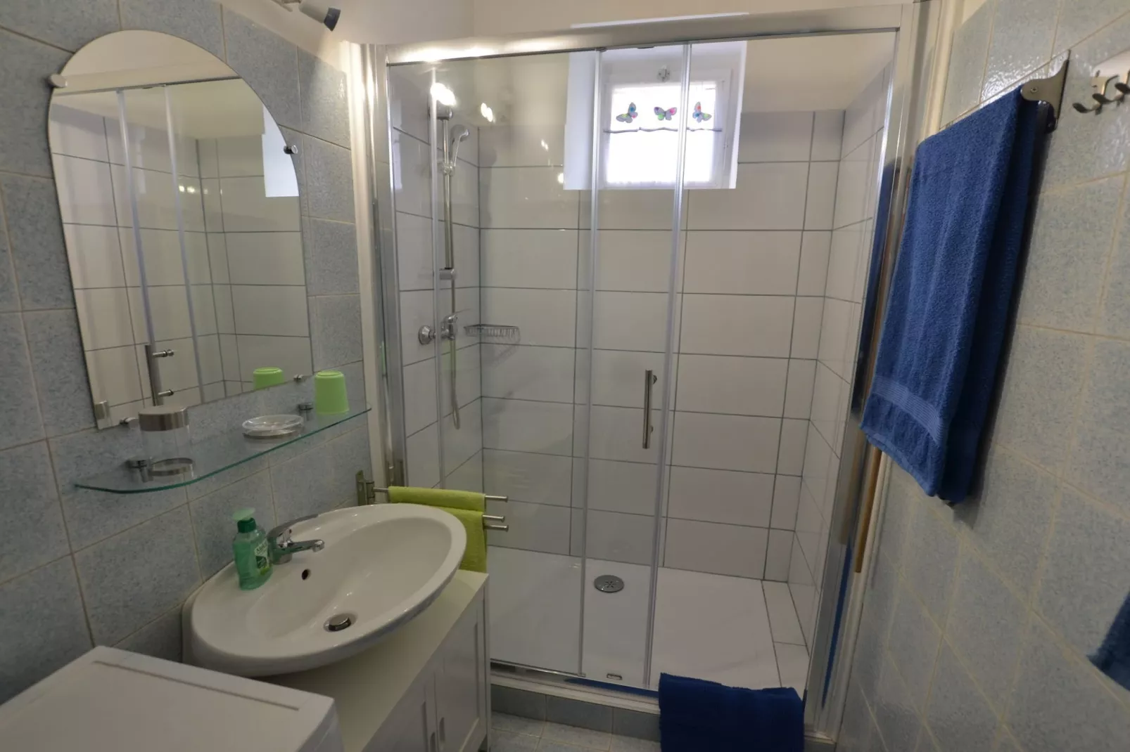 Charming Rovinj Haven - One Bedroom Apartment-Badkamer