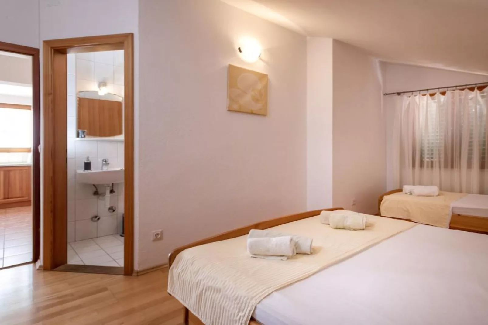 Dolac Green Side Apartments - Two Bedroom Apartment 2-Slaapkamer