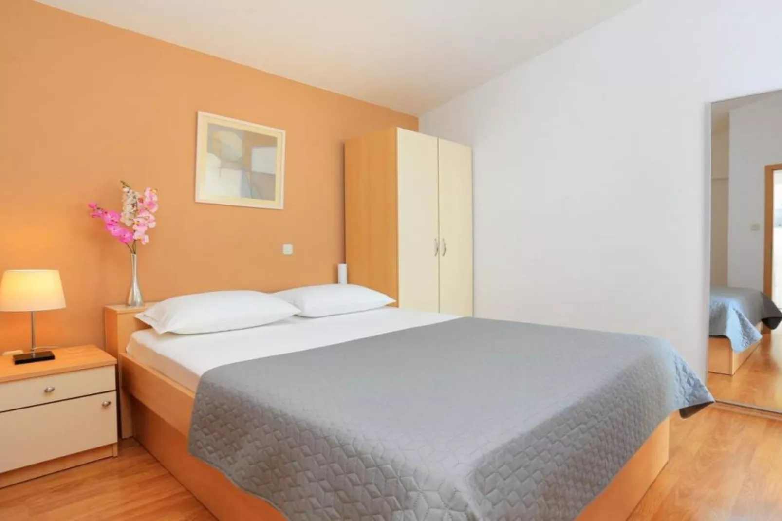 Apartments Roščić -  Classic Two Bedroom Apartment with Balcony and Sea View-Slaapkamer