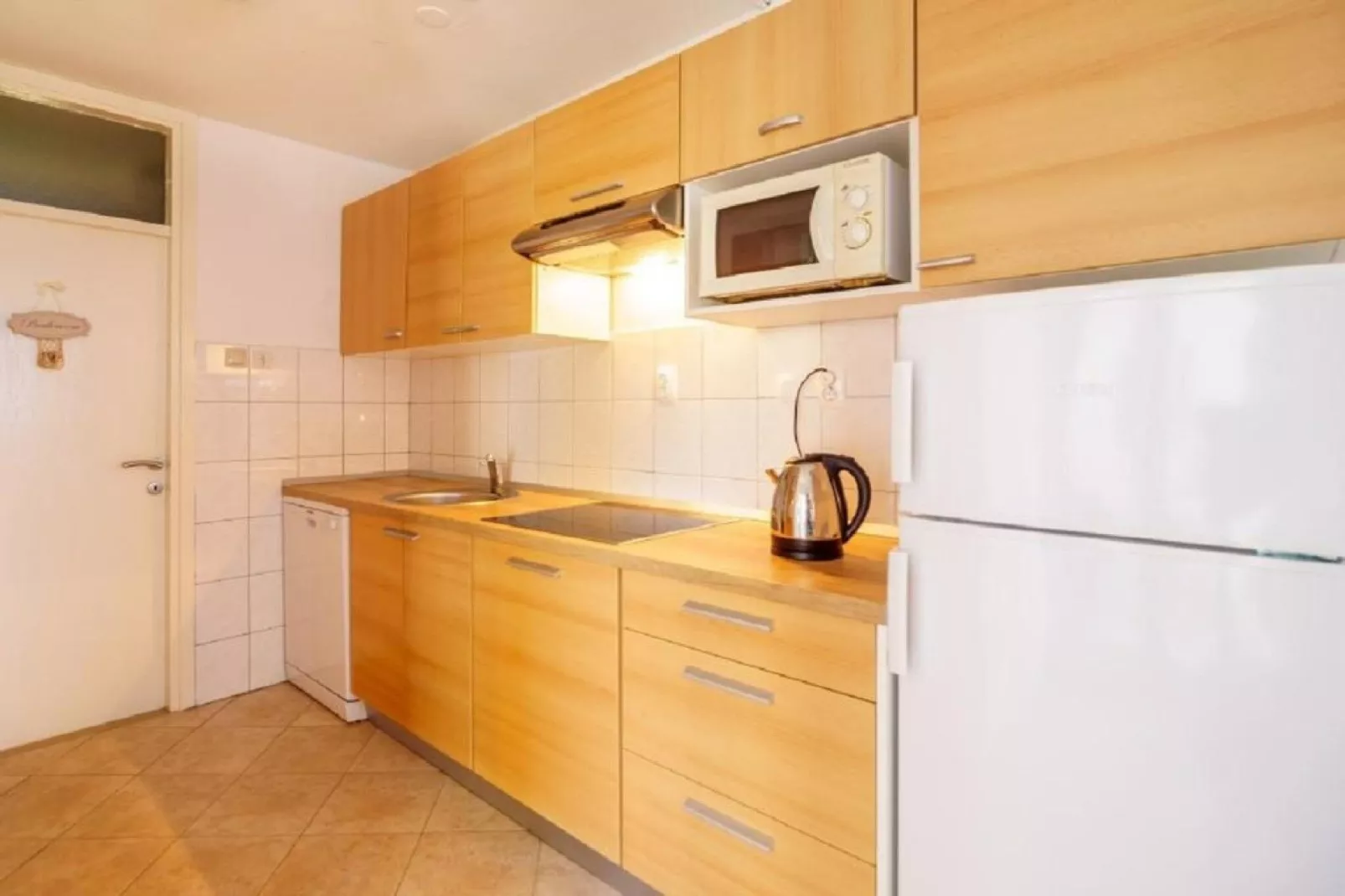 Lumbarda Resort Apartments - Superior One bedroom Apartment  E4-Keuken