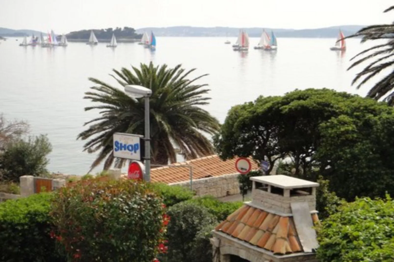 Seafront Apartments Pretner - Comfort Studio Apartment with Balcony and Sea View-Buitenlucht