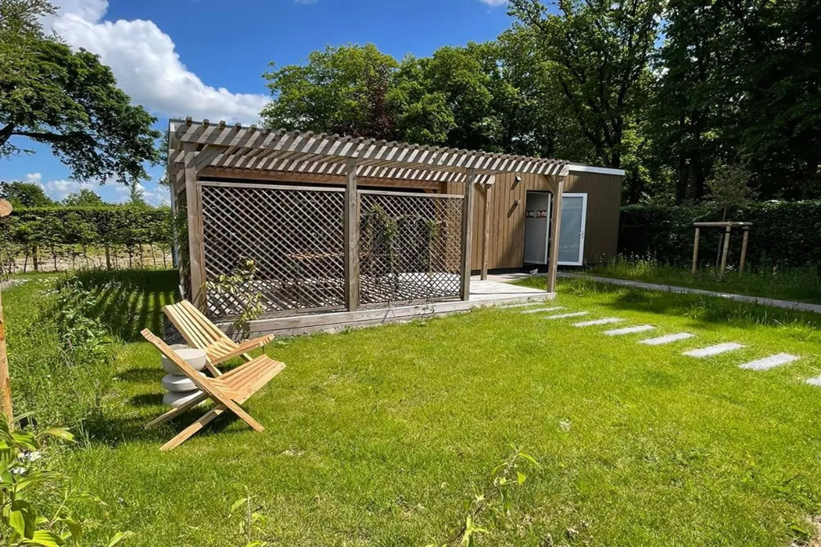 Op'e Pleats 1-Buitenkant zomer