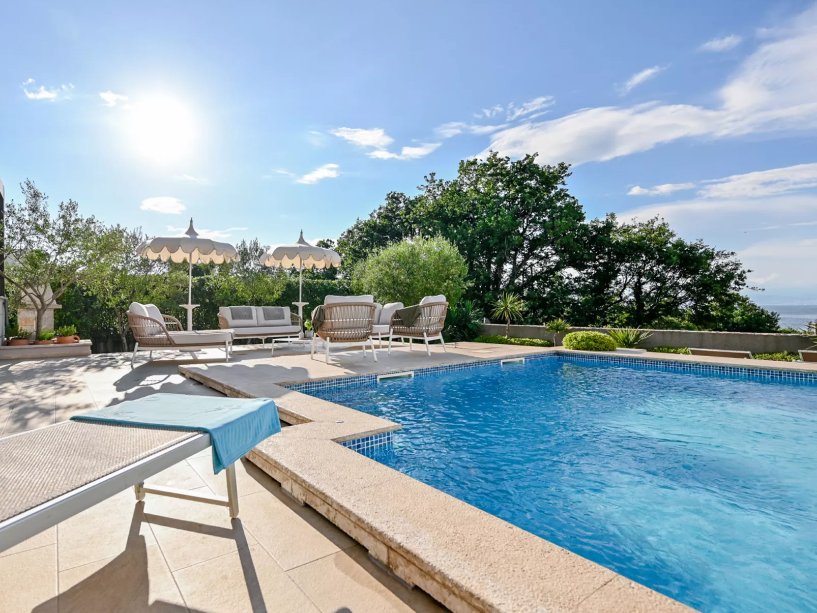Villa Prestige Deluxe-Buiten