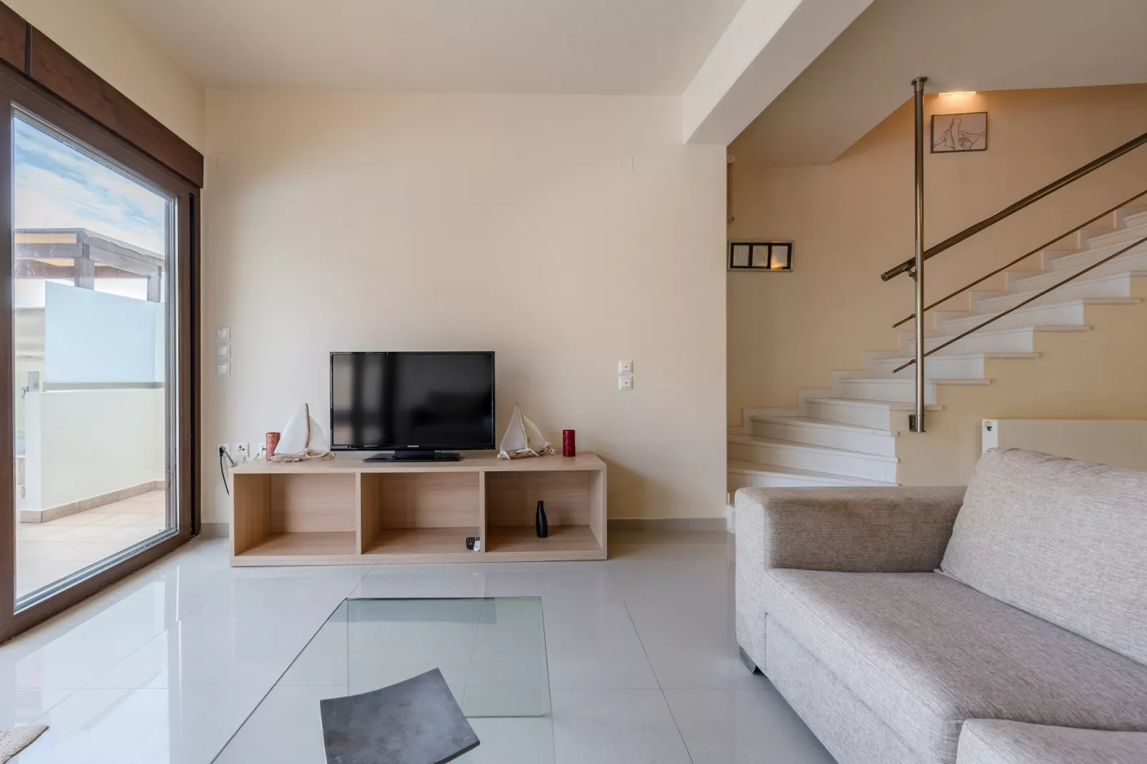 Villa Nikos-Woonkamer
