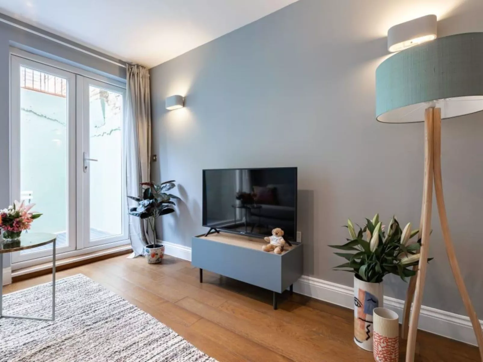Lenna Gdns 1 Bed-Binnen