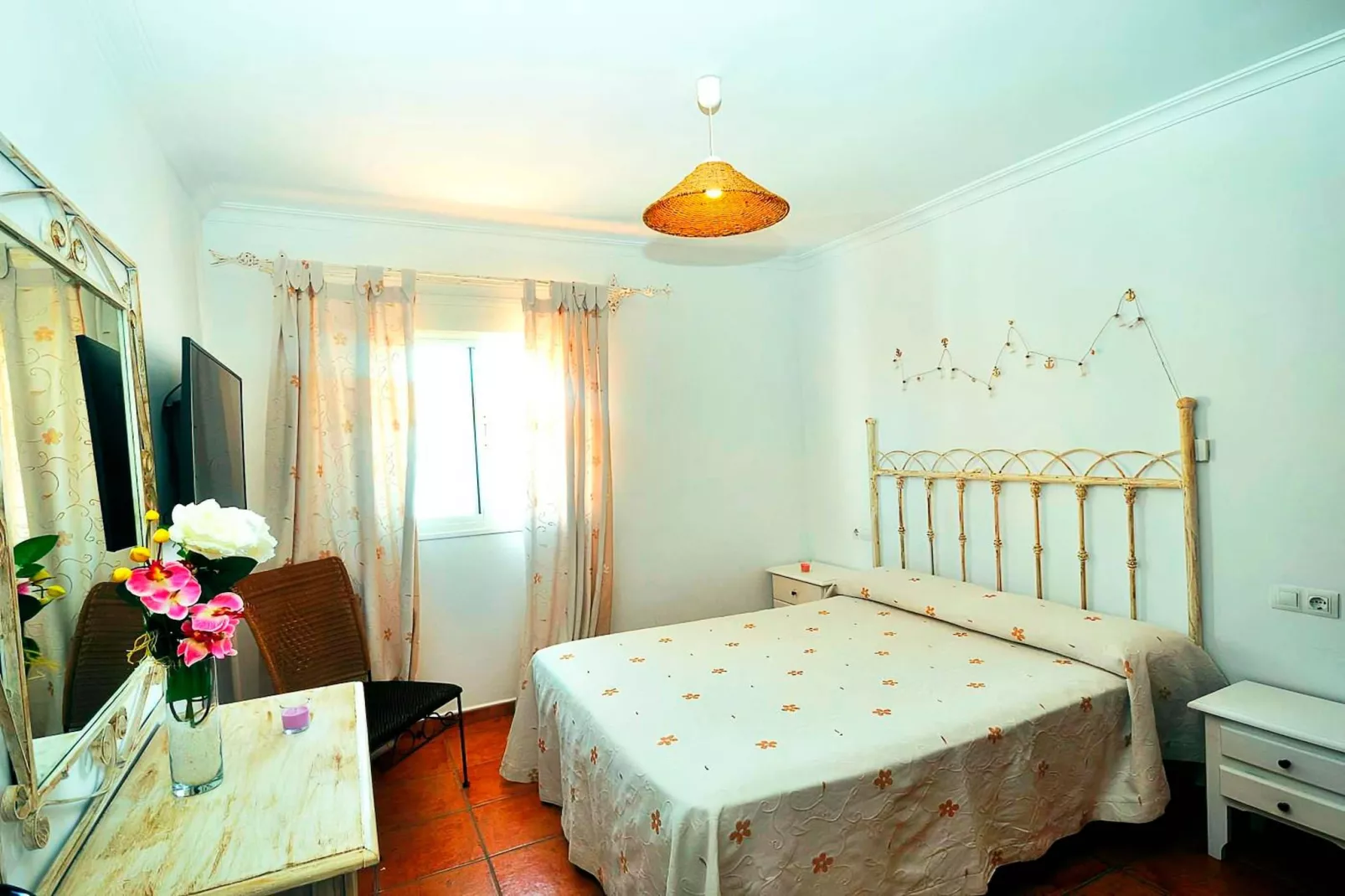 3155-+34635401120-Slaapkamer