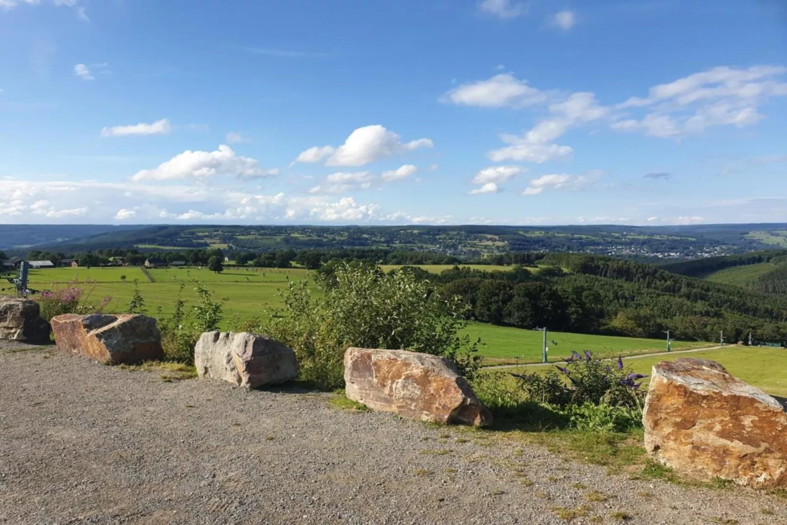 Le Refuge du Poète-Gebieden zomer 20km