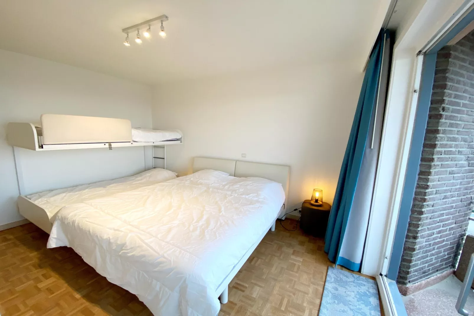 SCORPIO BI 1201GAR-Slaapkamer