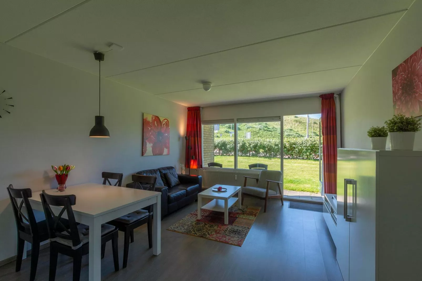 Beach Appartement 08-Eetkamer