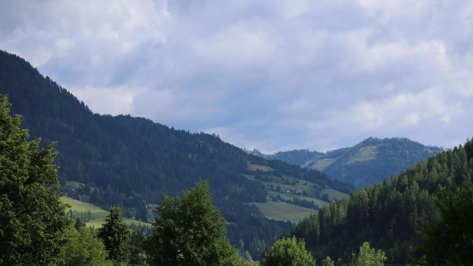 Grebenzen Lodge 44-Gebieden zomer 1km