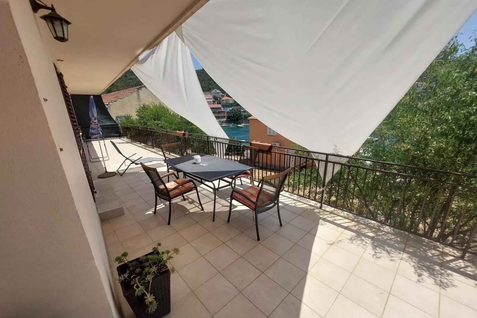 Apartment Dominik - Two Bedroom Apartment with Terrace and Sea View-Terras