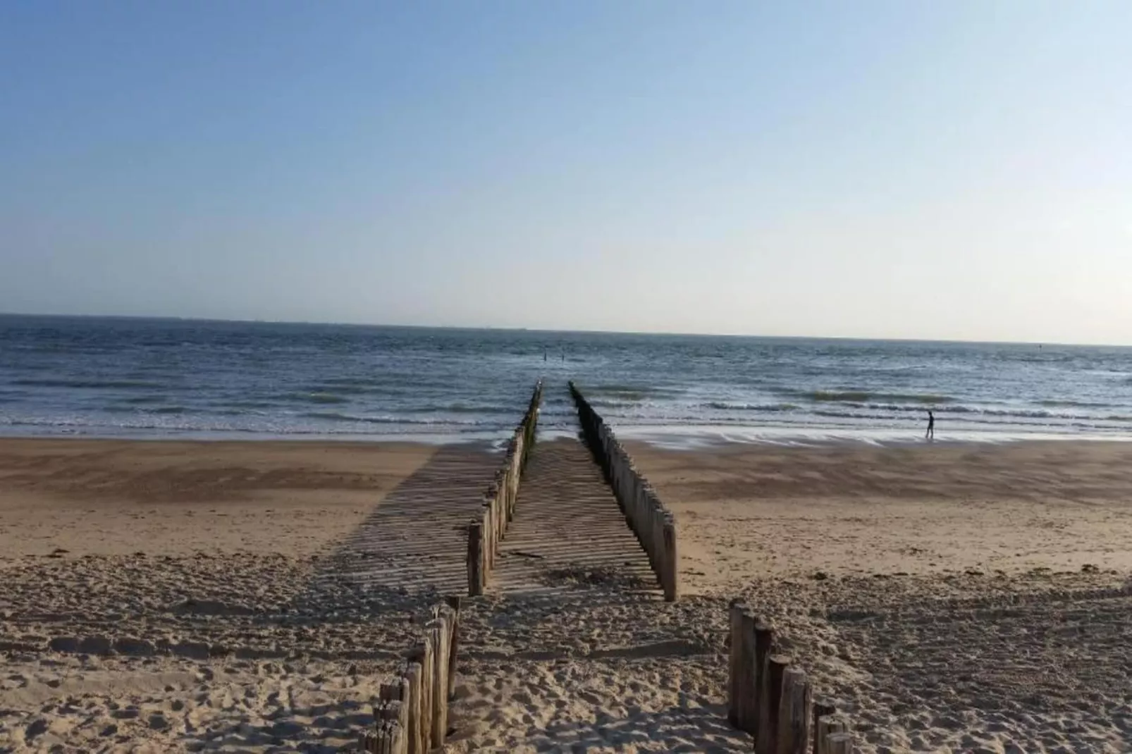 Vakantiewoning 't Zoete Licht Residenz - Willibrordusplein 28 C  Zoutelande-Gebieden zomer 1km