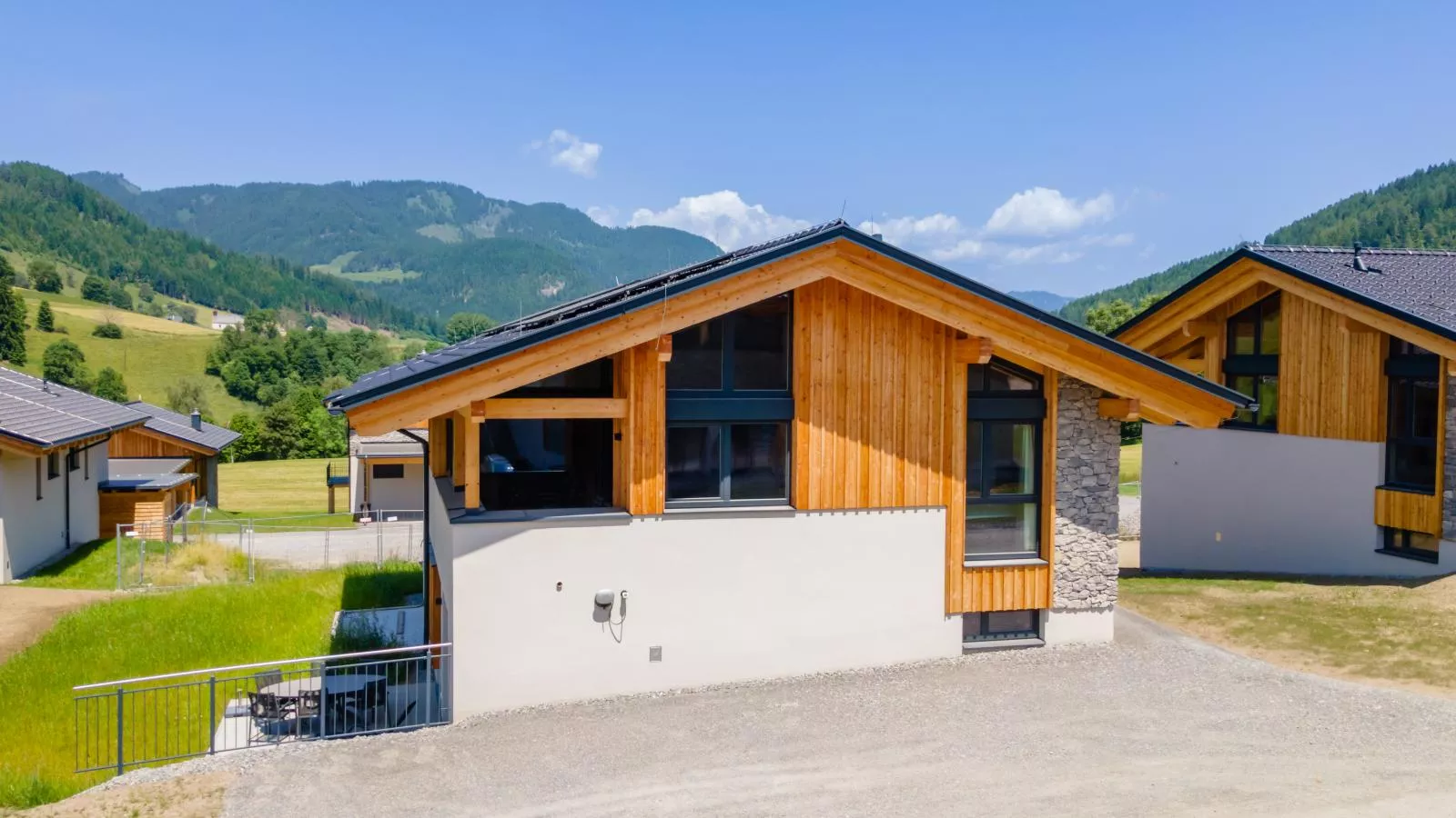 Grebenzen Lodges 49B-Buitenkant zomer