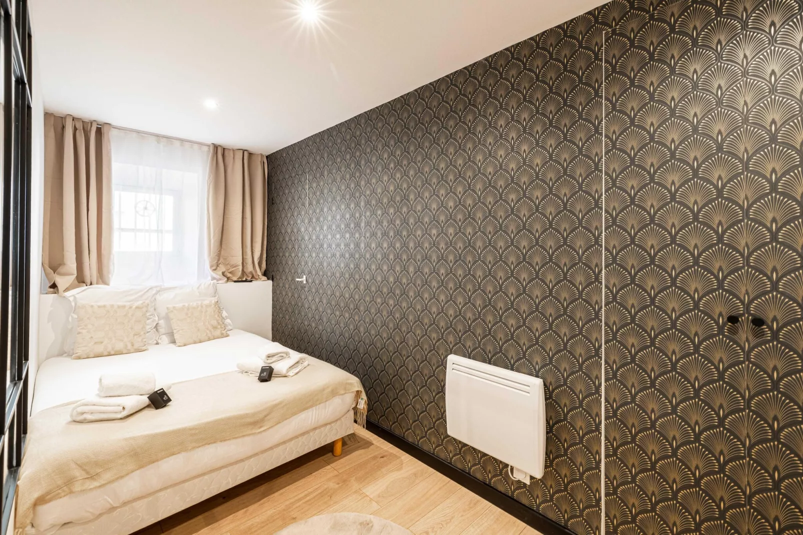 IC-2-STRASBOURG-Slaapkamer