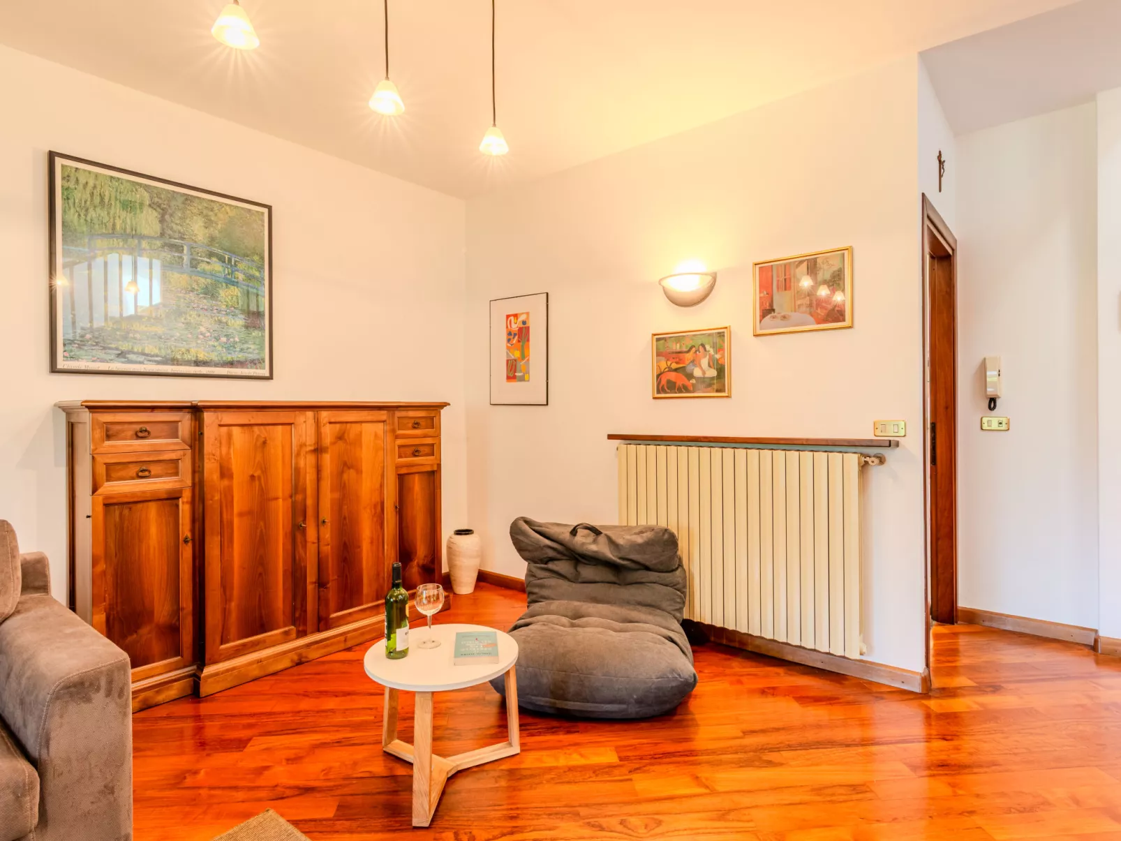 Casa Alessio-Binnen