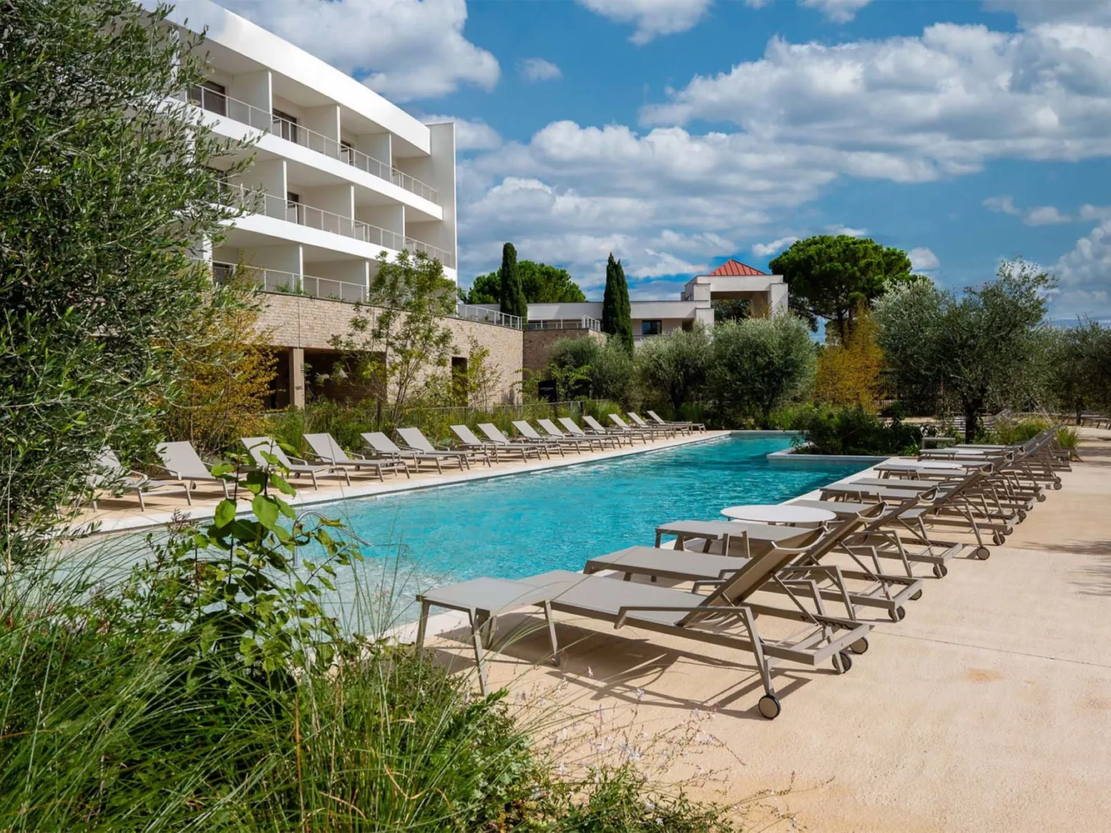 Horizon Resort Massane-Buiten
