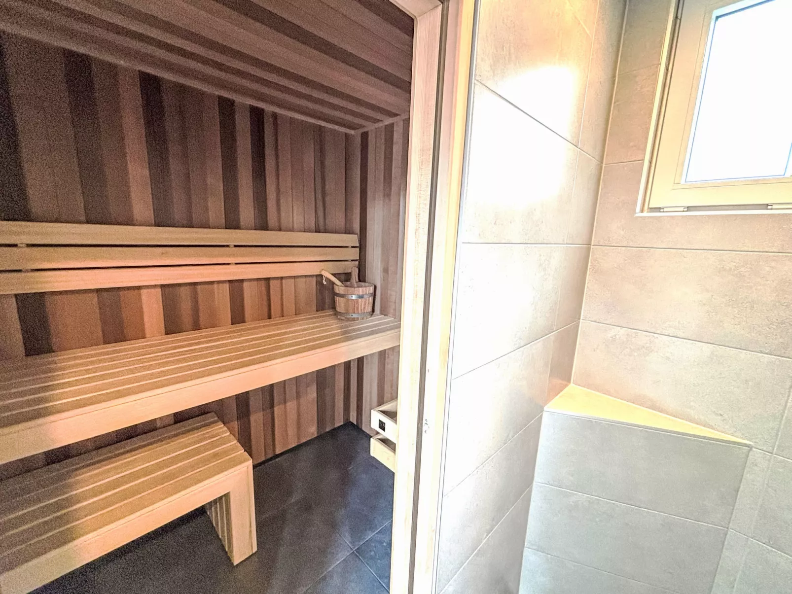 Beach House Westkapelle 103 D-Buiten