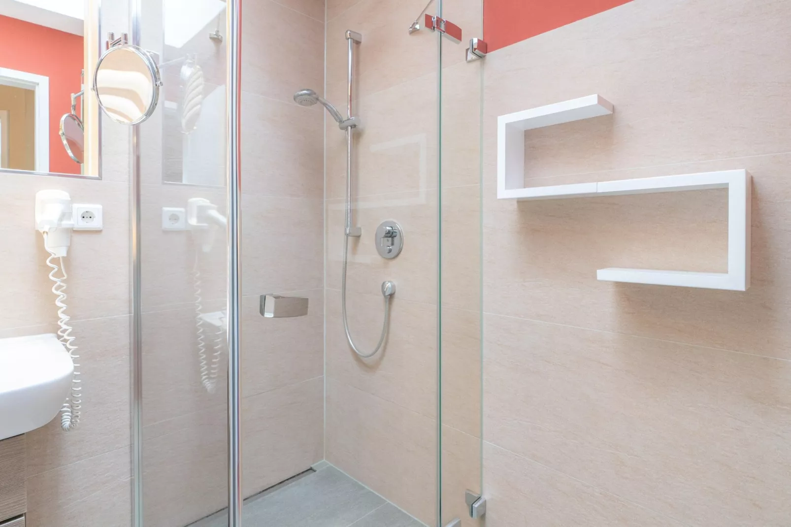 Seepark Sellin - 5 Personen-Badkamer