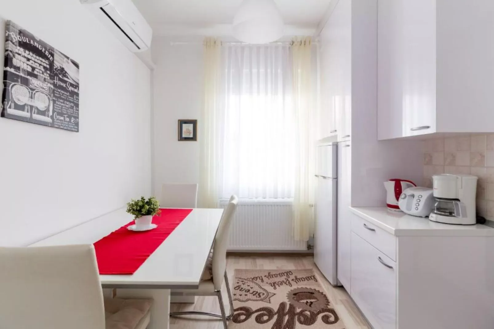 Apartments Lavanda Idila - Studio apartment   (Studio  with Garden View on BDC) -(1)-Keuken