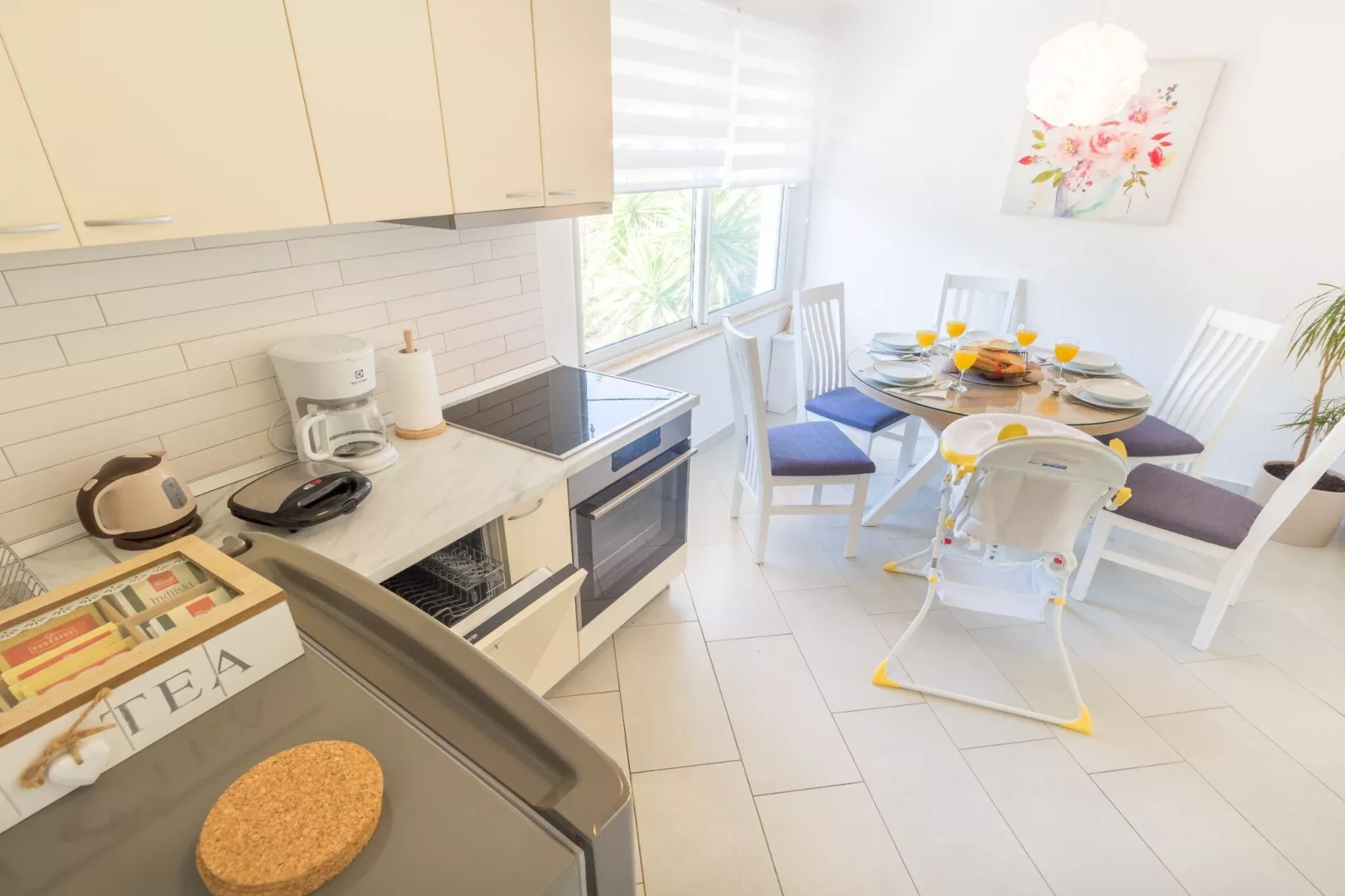 Holiday Home Milutinovic - Four Bedroom  Holiday Home with Sea View-Keuken
