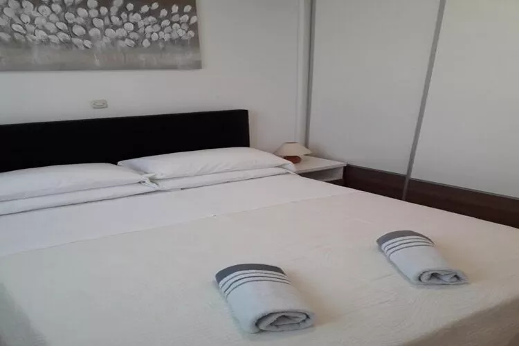 Apartments Mlikota - Two Bedroom Apartment with Terrace - A1 59671 1-Slaapkamer