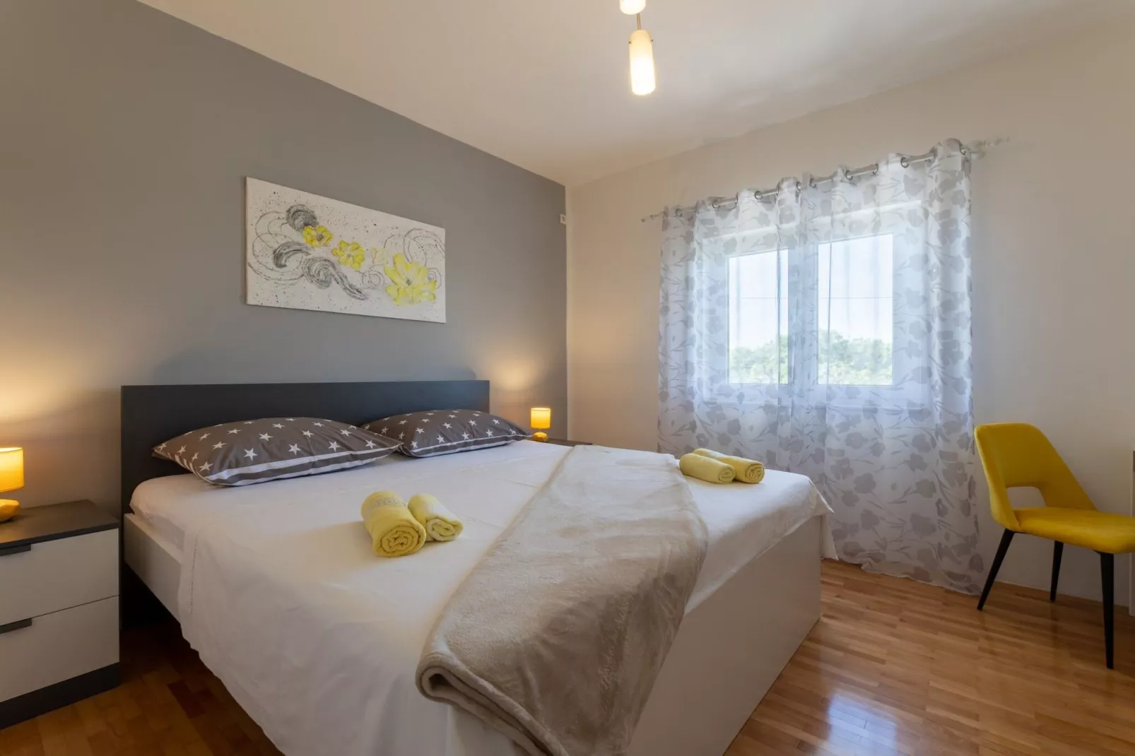 Peaceful and Cozy Holiday Home near Imotski - Two Bedroom Holiday Home-Slaapkamer