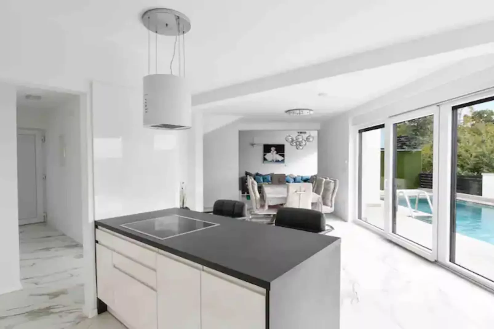 Villa Marylin Monroe - Four Bedroom Villa-Keuken