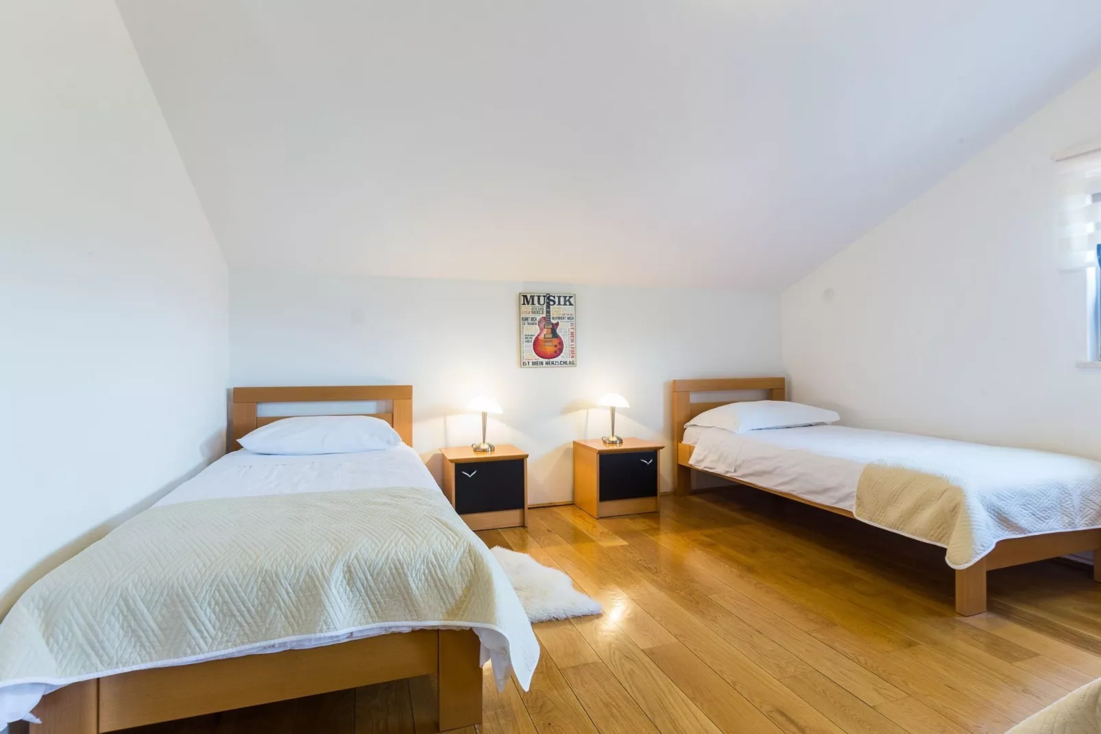 Modern Escape with Private Pool, Sauna, Game Room & BBQ, near Zadar - Four Bedroom Villa-Slaapkamer