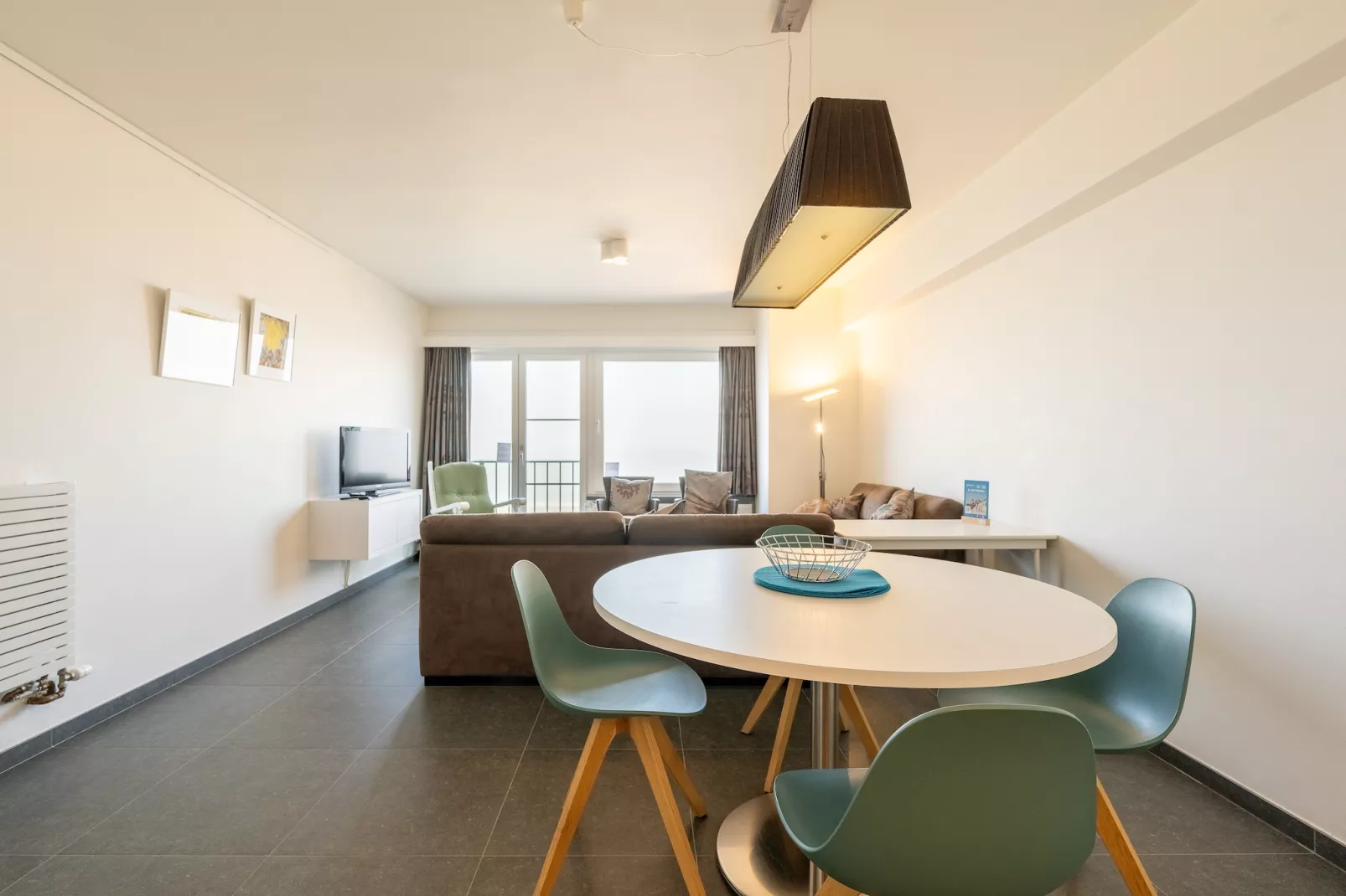 STRAND 8A-Eetkamer