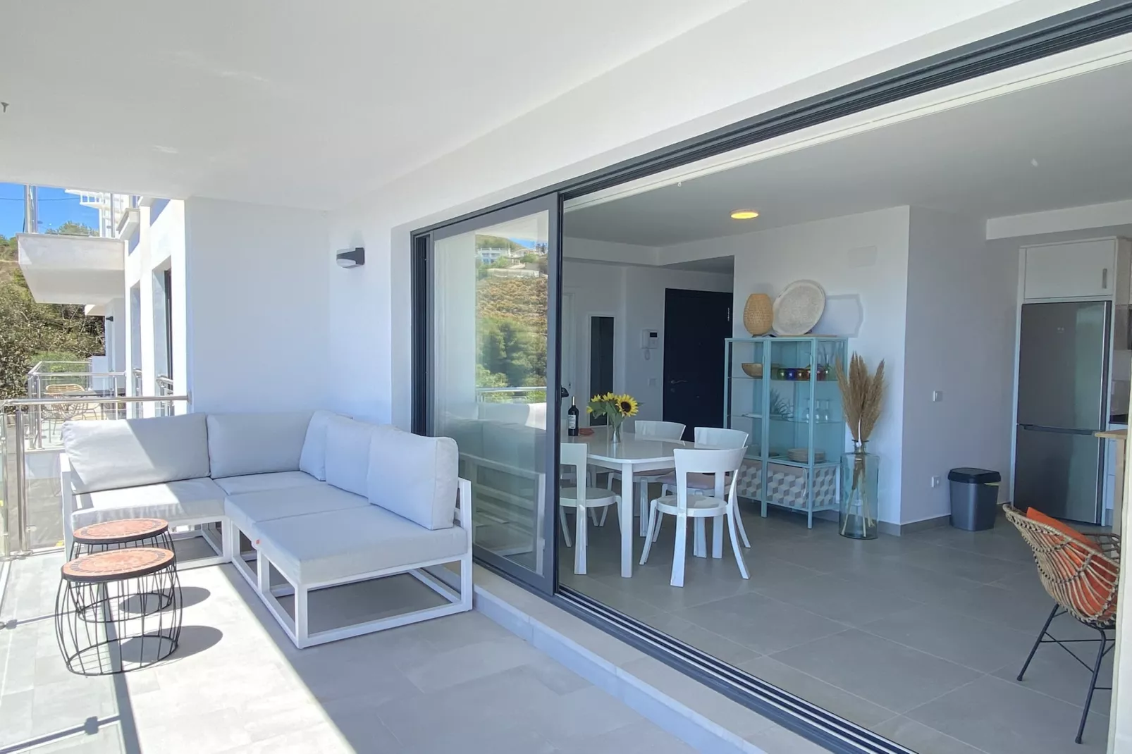 Balcon del Mar Seaview 113 by Casasol-Woonkamer