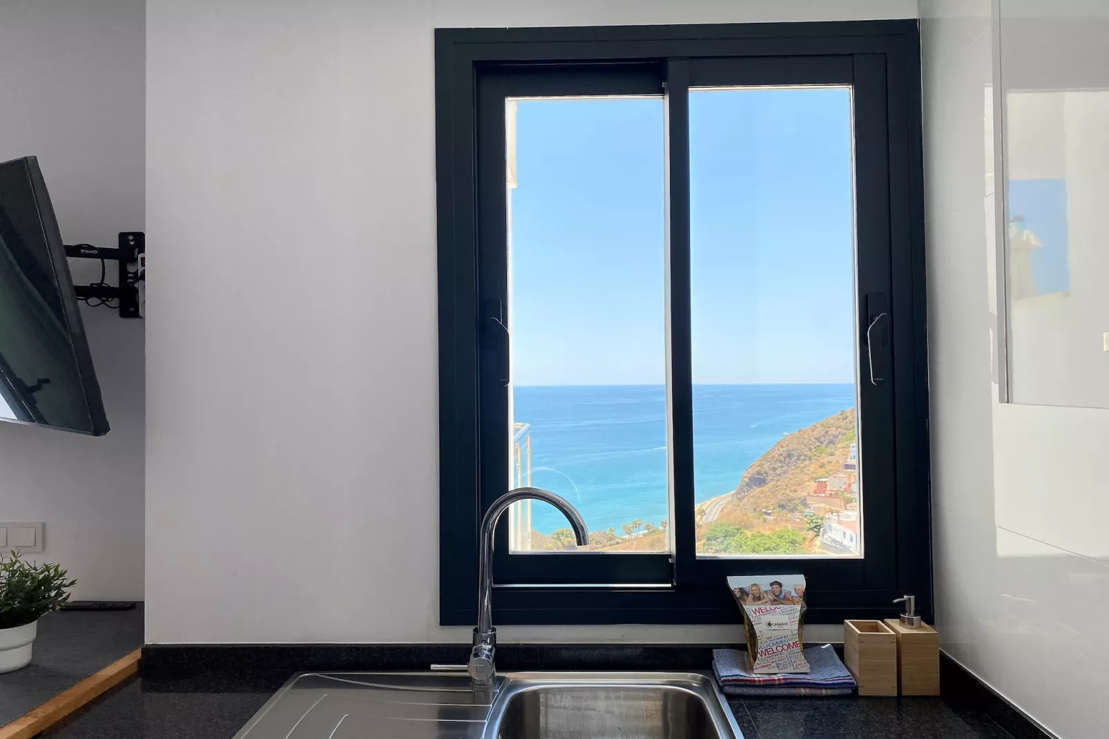 Terrazas de Ladera Duplex 2 by Casasol-Keuken