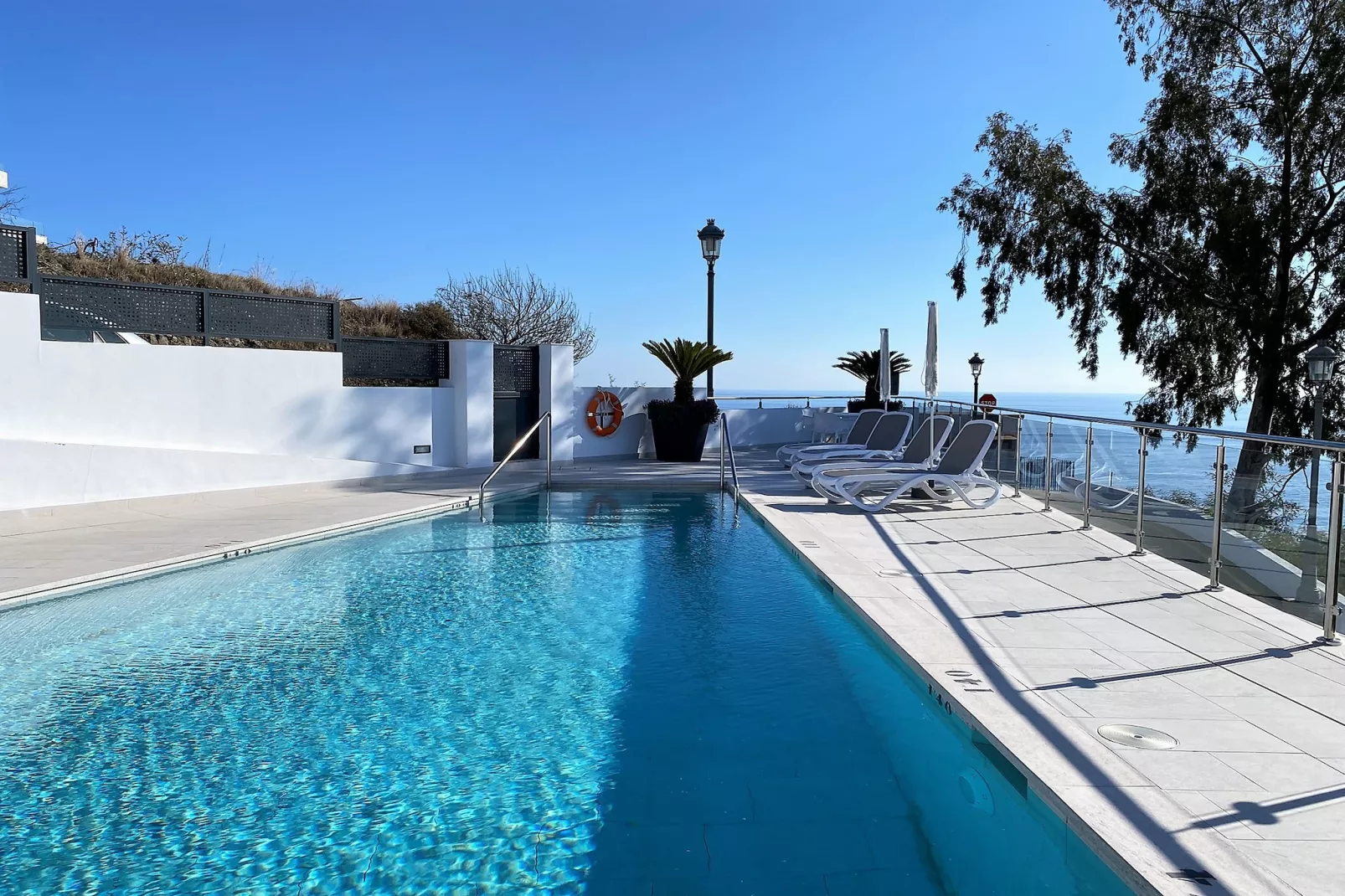 Balcon del Mar Seaview 114 by Casasol-Zwembad