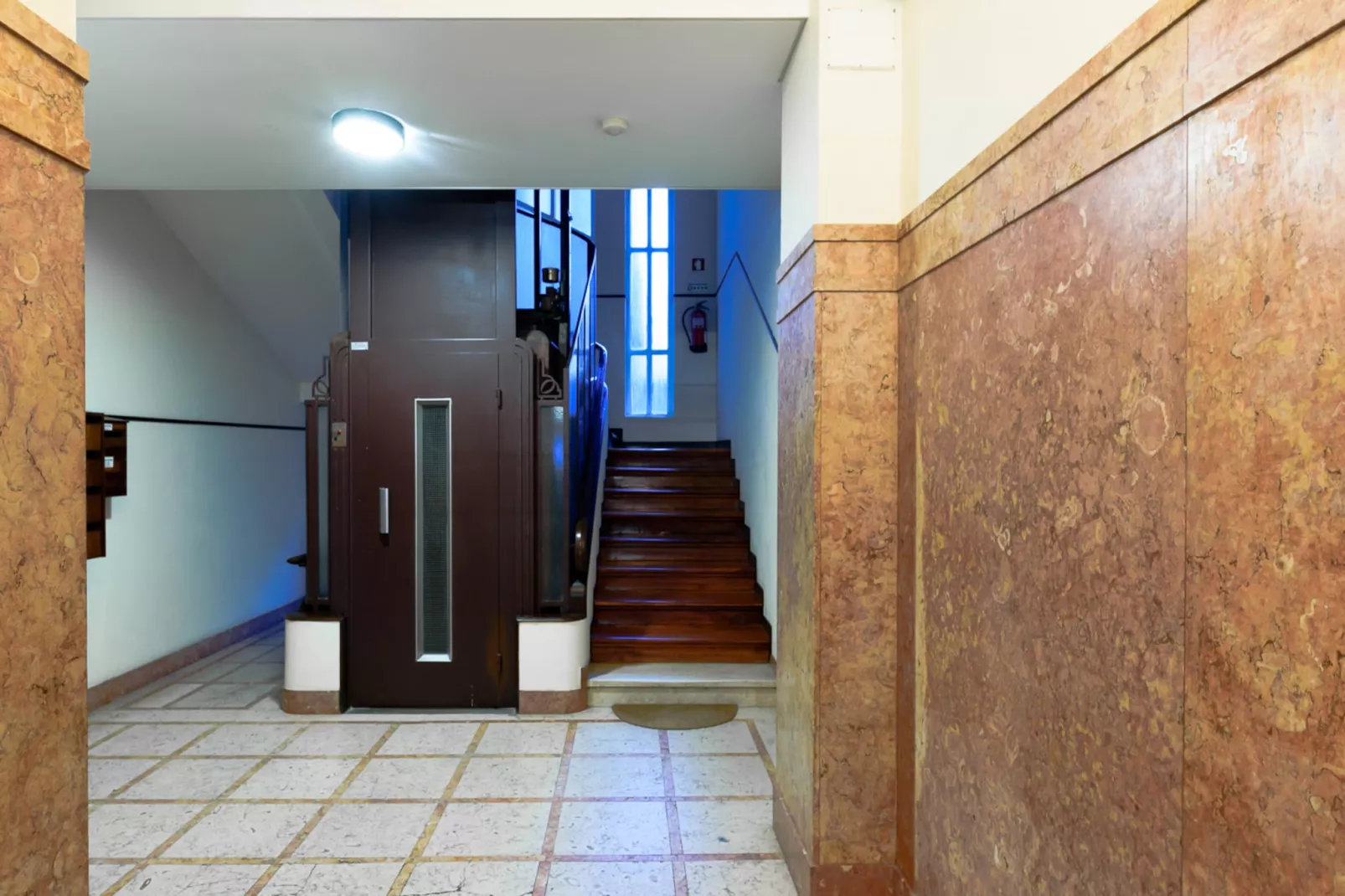 Feel Porto Downtown Poets Flat-Overloop